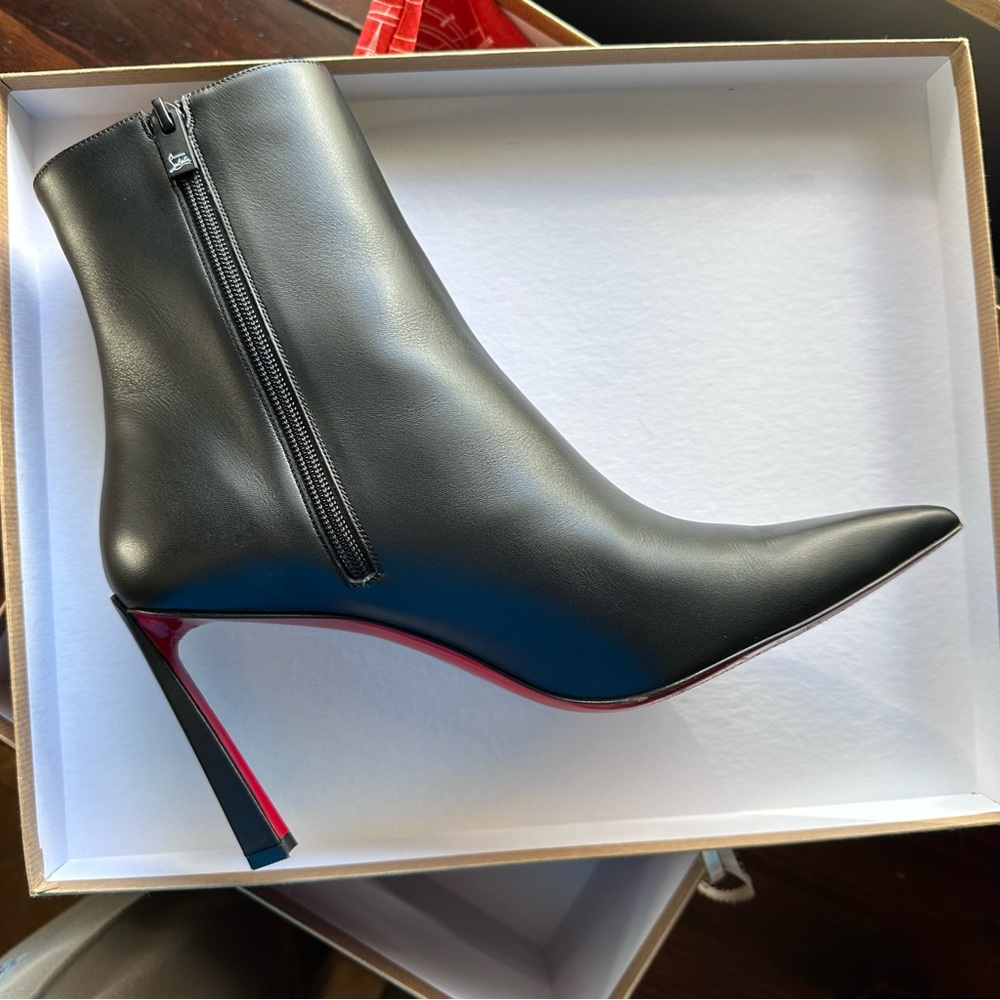 Louboutin Condora Booty 85